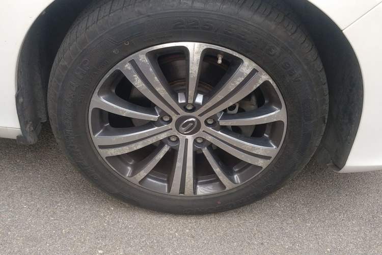 Used GAC Trumpchi M8 2018 320T Luxury Edition Right Front Wheel Hub