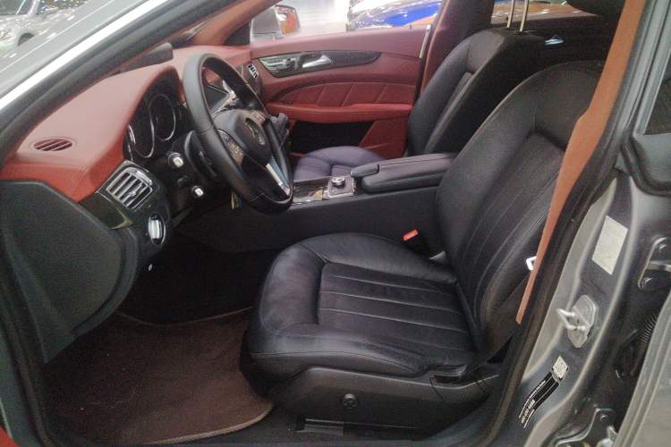 Used Mercedes-Benz CLS 2012 CLS 300 CGI
