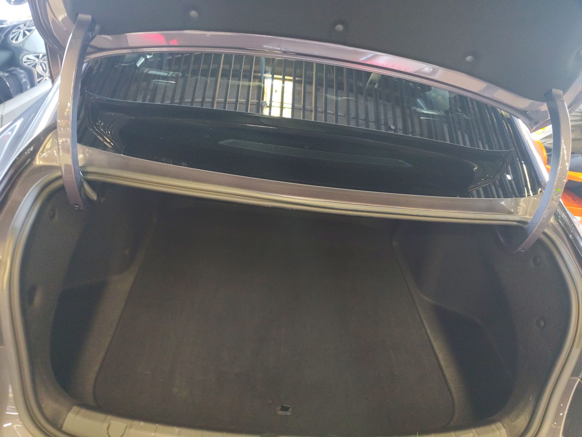 Geely Auto Preface 2025 Dongfang Yao 2.0TD Moonlight Edition — снимка 19