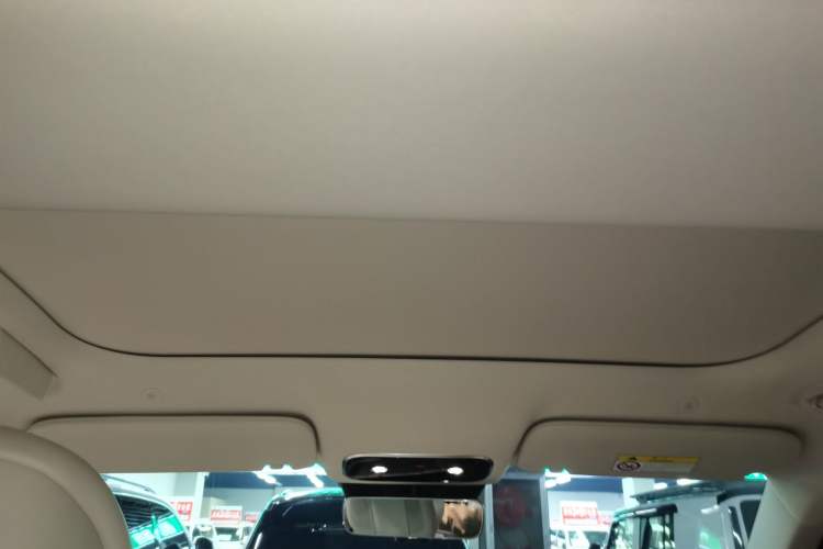 Used Hima AITO M8 2025 Extended-Range Max+ Version 53.4 kWh 6-Seater Edition