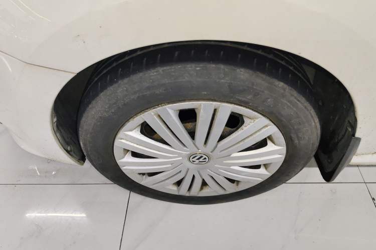 Used Volkswagen Polo 2018 1.5L Automatic Enjoyment Model Left Front Wheel Hub