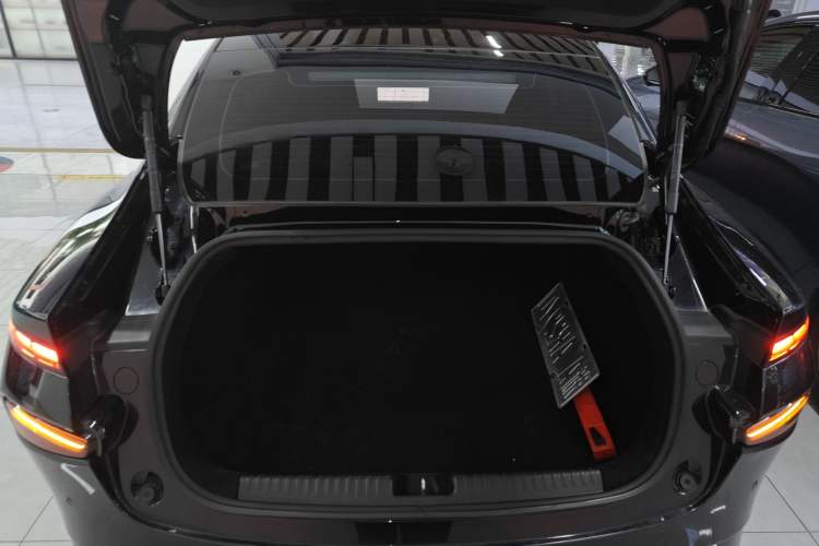 Used XPeng P7 2022 480 Standard Range Smart Drive Edition