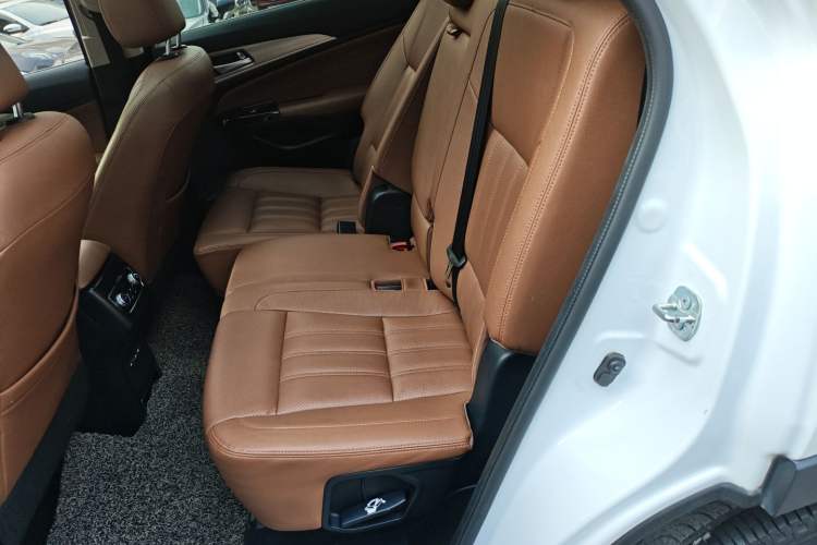 Used Changan CS95 2017 2.0T Two-Wheel Drive Zhituo Edition