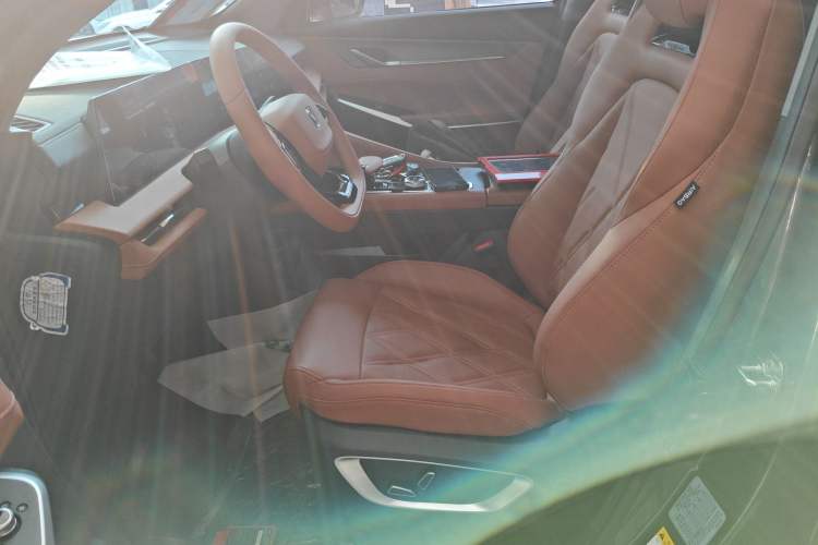 Used CHANGAN CS75 PLUS 2023 3rd Generation 1.5T Automatic Prestige Model