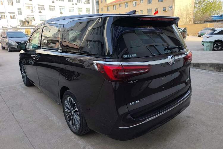 Used Buick GL8 2021 ES Landtrek 653T Luxury Model Rear Left 45 Deg