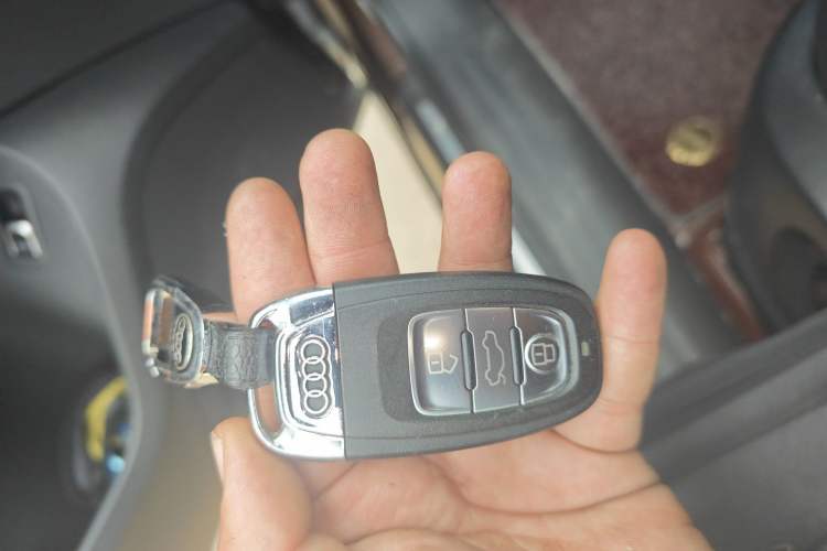 Used Audi Q5 2018 Collector's Edition 40 TFSI Technology Model