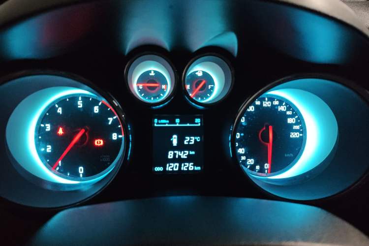 Used Changan CS35 2015 1.6L Manual Luxury Model China IV Standard