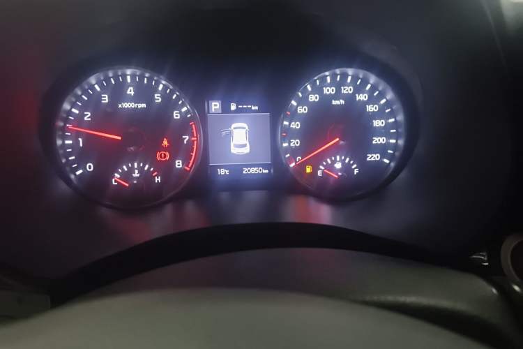 Used Kia kx1 Stonic 2021 1.4L CVT Fun Edition Instrument Cluster