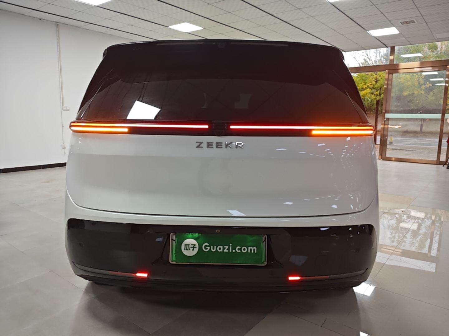 Zeekr MIX 2025 Long-Range Intelligent Driving Edition — снимка 5