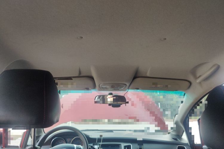 Used Cowin C3R 2015 1.5L AMT Gold Diamond Edition
