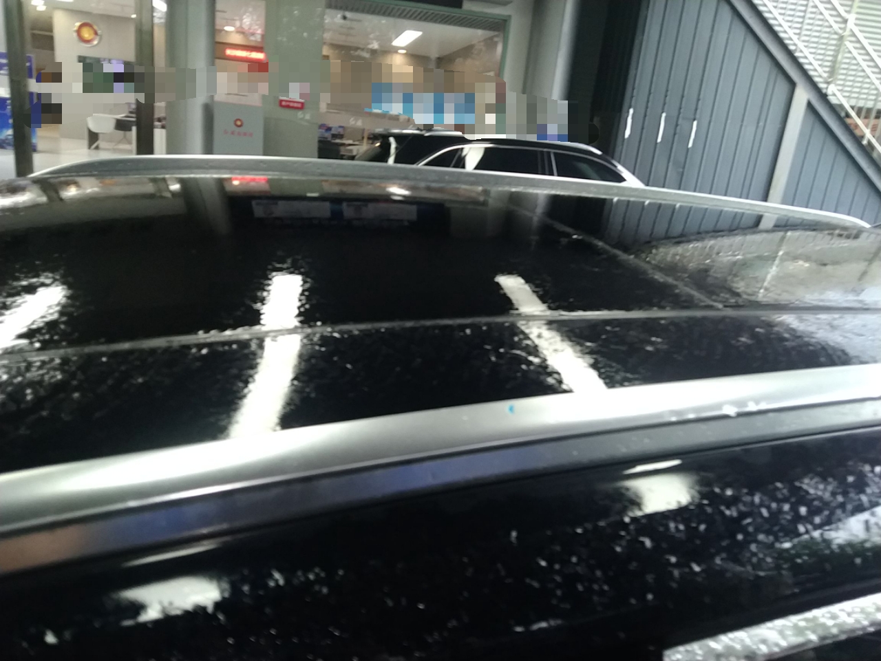 Hongqi HS7 2023 2.0T Automatic All-Wheel Drive Flagship Edition Six Seats — снимка 7