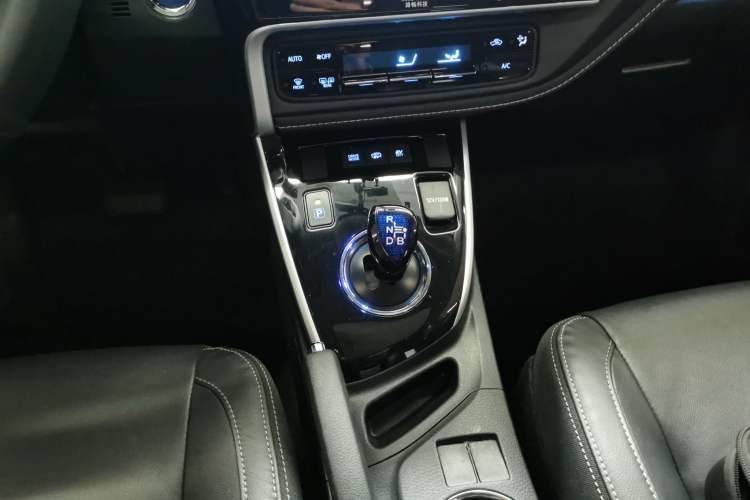 Used Toyota Corolla Hybrid E+ 2020 1.8L E-CVT Comfort Edition Gear Lever