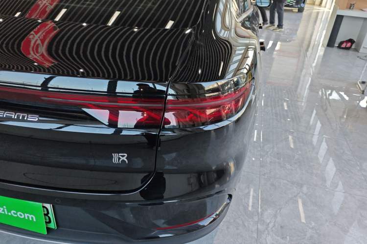 Used BYD Han 2025 EV with 701 km of Laser Radar-Enabled Intelligent Driving
