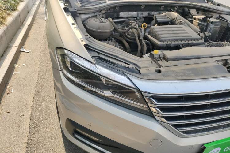 Used Volkswagen Lavida 2018 280TSI DSG Luxury Edition China V Standard Right Front Headlight