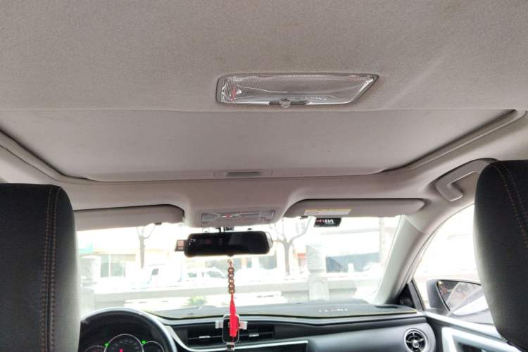 Used Toyota Levin 2017 Revised Version 185T CVT Elite Edition China VI Standard
