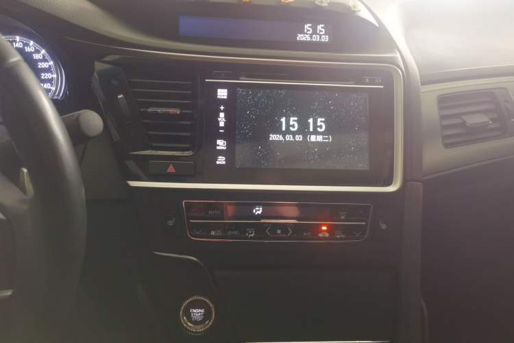 Used Honda Spirior 2015 2.4L Prestige Edition Audio And AC Panel