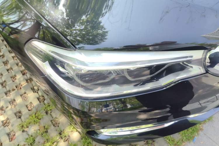 Used BMW 5 Series 2020 530Li Luxury Edition Premium Package Right Front Headlight