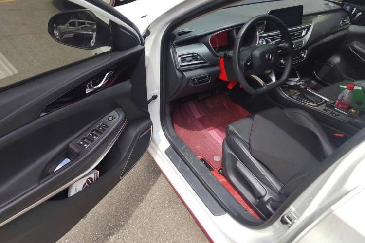 Used CHANGAN Ruicheng CC 2021 Blue Whale Edition 1.5T DCT Elite Model Driver Seat