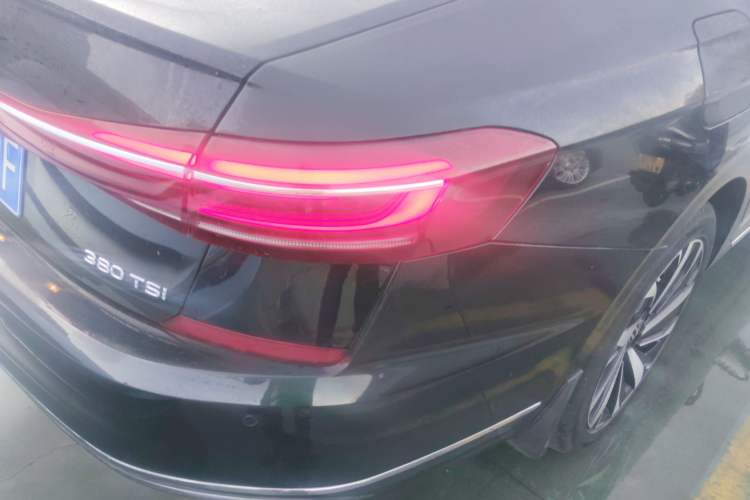 Used Volkswagen Passat 2022 330TSI Starry Elite Edition
