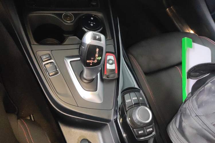 Used BMW 1 Series 2016 120i Sport Design Package
