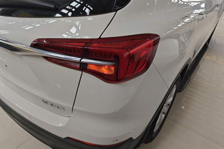 Used Buick Envision 2021 532T Two-Wheel-Drive Luxury Version