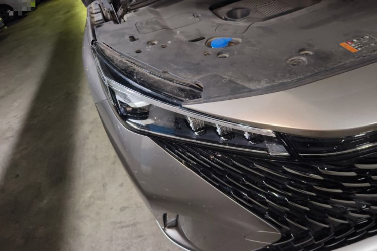 Used Roewe RX5 New Energy 2023 eRX5 Super Hybrid Prestige Edition Right Front Headlight