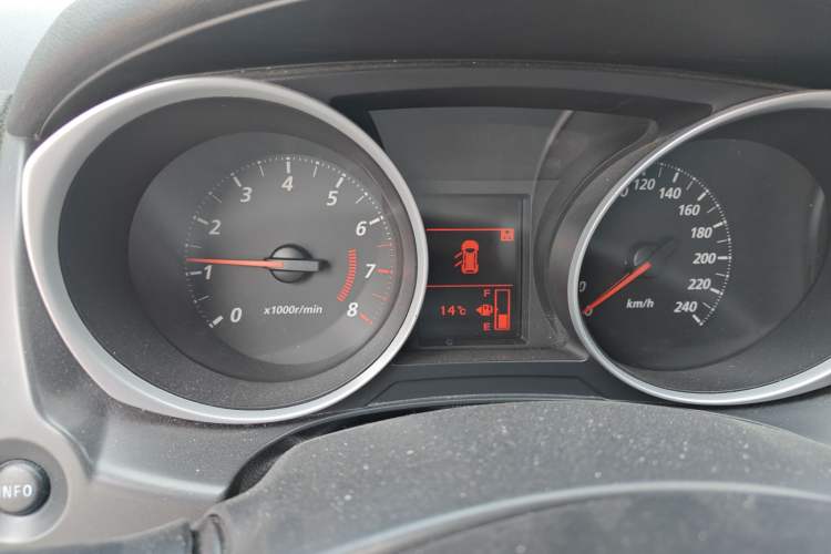 Used Mitsubishi ASX 2013 1.6L Manual Two-Wheel Drive Standard Edition
