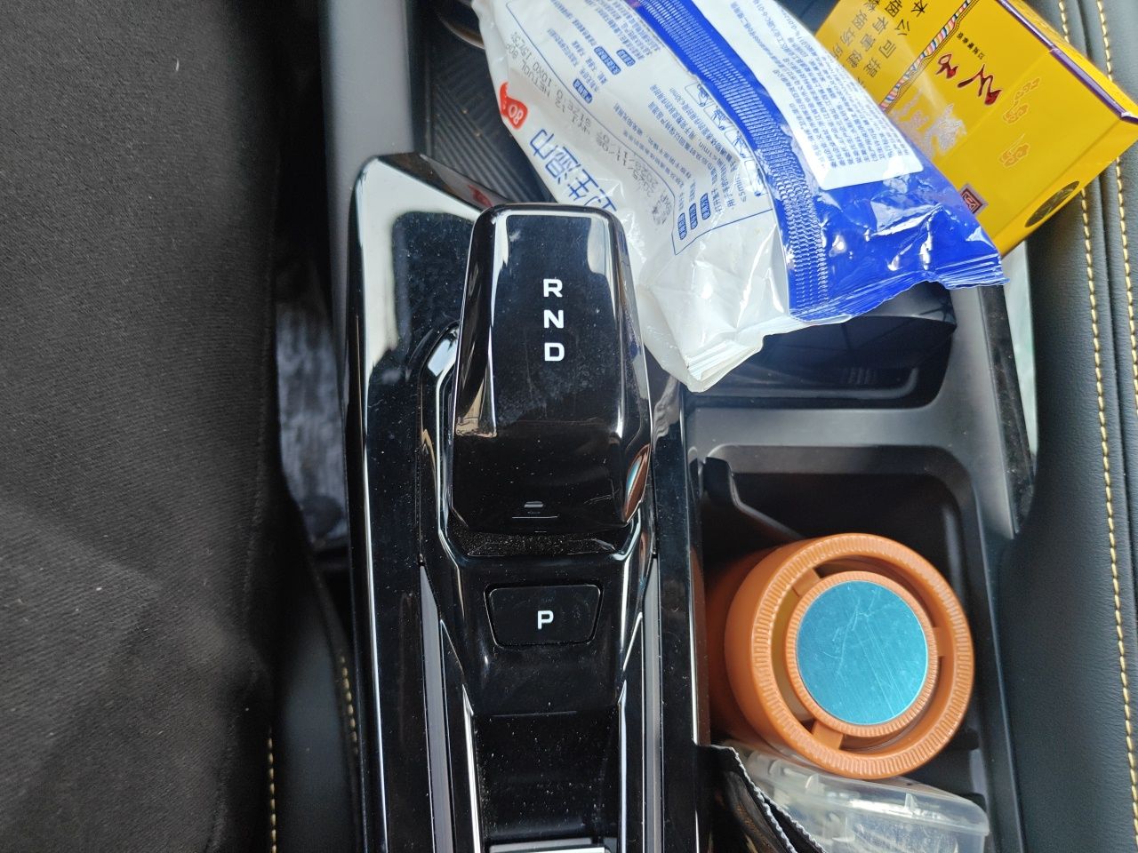 Geely Auto Coolray 2025 Model Bin Yue L 1.5TD DCT Battle — снимка 14