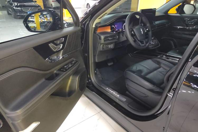 Used Lincoln Corsair 2020 2.0T Two-Wheel Drive Luxury Edition
