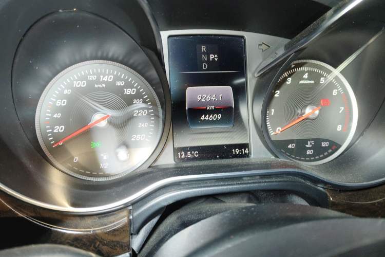 Used Mercedes-Benz V-Class 2018 V 260 L Prestige Extended Version China VI