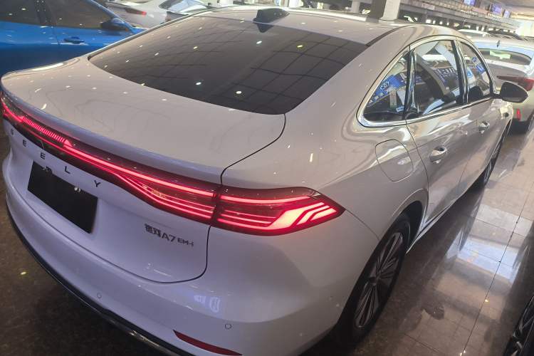 Used Geely Galaxy Galaxy A7 2025 Model EM-i 150km Exploration+ Edition
