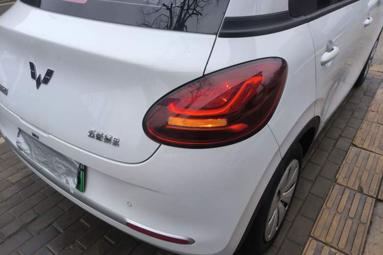Used Wuling Bingo 2024 203km Light Edition
