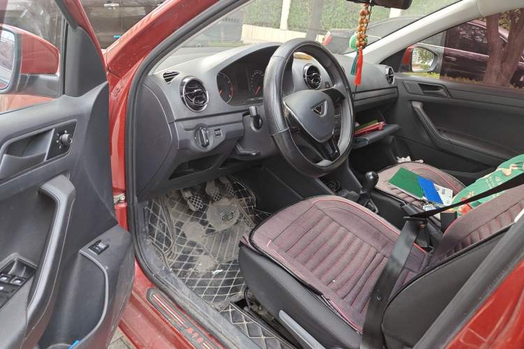 Used Jetta VA3 2019 1.5L Manual Entry-Level Version Driver Seat