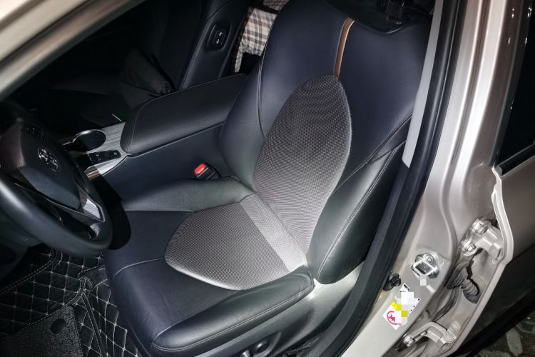 Used Toyota Camry 2018 Dual-Engine 2.5 HG Luxury Edition
