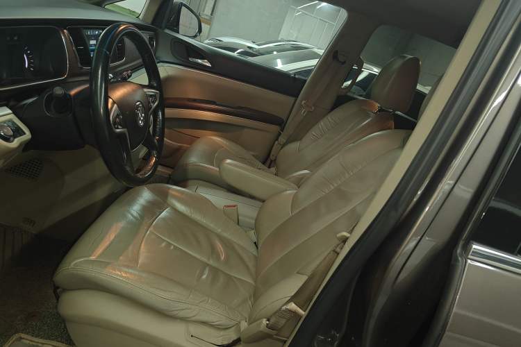 Used Buick GL8 2017 25S Luxury Version China V Standard
