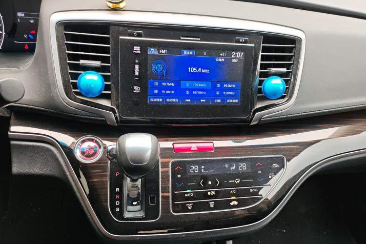 Used Honda Odyssey 2018 2.4L Smart Edition Audio And AC Panel