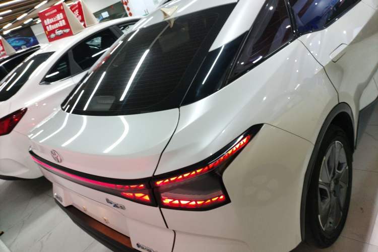 Used Toyota bZ3 2023 517 km Elite PRO