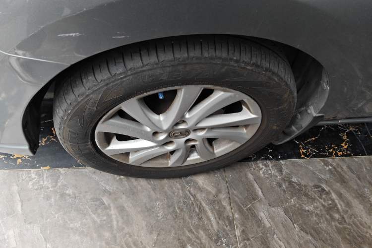 Used Mazda Mazda 5 2011 2.0L Automatic Comfort Edition
