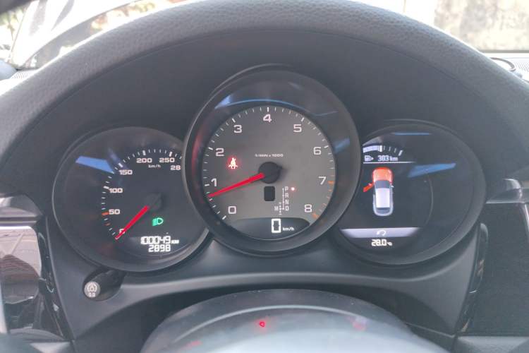 Used Porsche Macan 2016 Macan S 3.0T Instrument Cluster