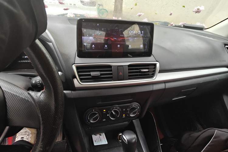 Used Mazda 3 Axela 2016 Sedan 1.5L Automatic Comfort Model Audio And AC Panel