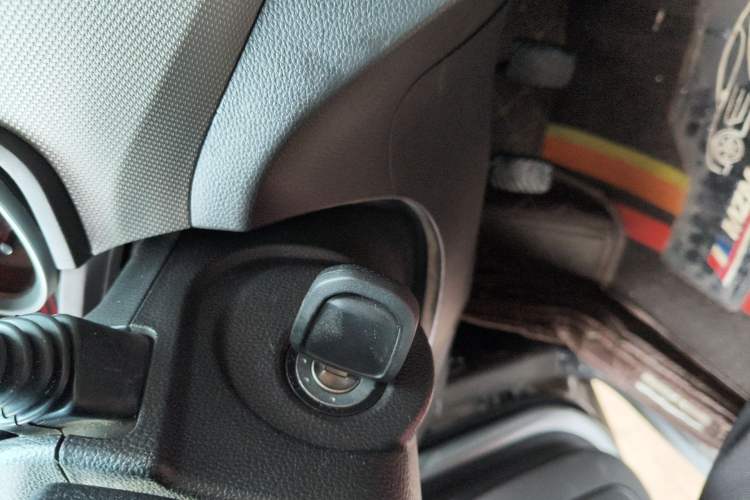 Used Wuling Hongguang 2019 1.5L S Standard Version China VI LAR Vehicle Key