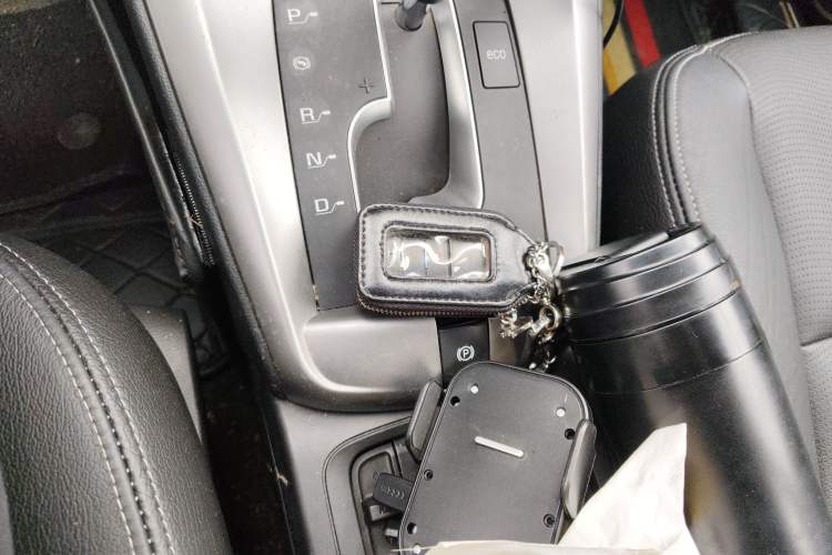 Used Chevrolet Captiva 2015 2.4L Two-Wheel Drive Urban Version 7 Seats
