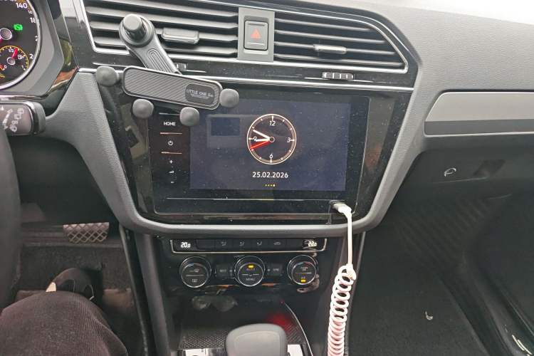 Used Volkswagen Tiguan L 2021 330TSI Automatic Two-Wheel Drive Smart Edition