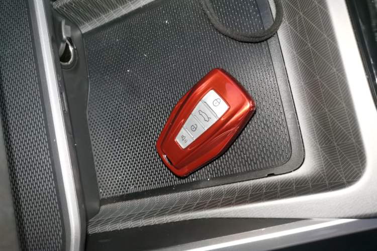 Used Geely Auto Emgrand 2026 Model 4th Generation 4 Millionth Anniversary Edition 1.5L CVT Overdrive Edition
