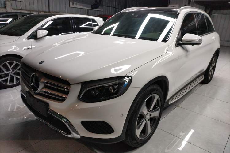 Used Mercedes-Benz GLC 2016 GLC 300 4MATIC Dynamic Model