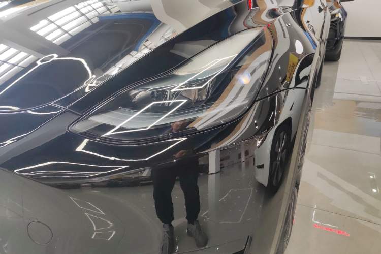 Used Tesla Model Y 2024 Rear-Wheel-Drive Version