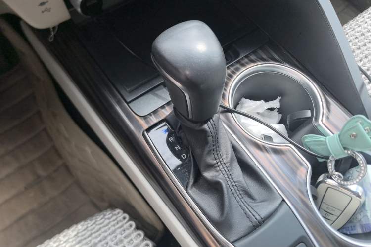 Used Toyota Camry 2019 Revised Version 2.0G Luxury Edition