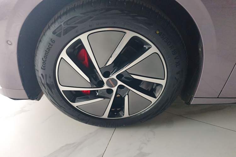 Used EXEED Star Era ES 2025 Extended-Range Max Urban Assisted Driving Exterior 4