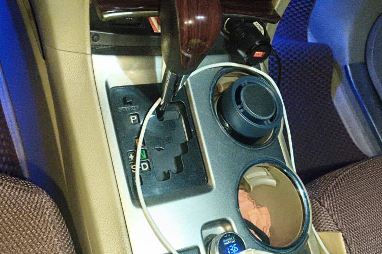 Used Toyota Highlander 2012 2.7L 2WD 5-Seater Elite Edition Gear Lever