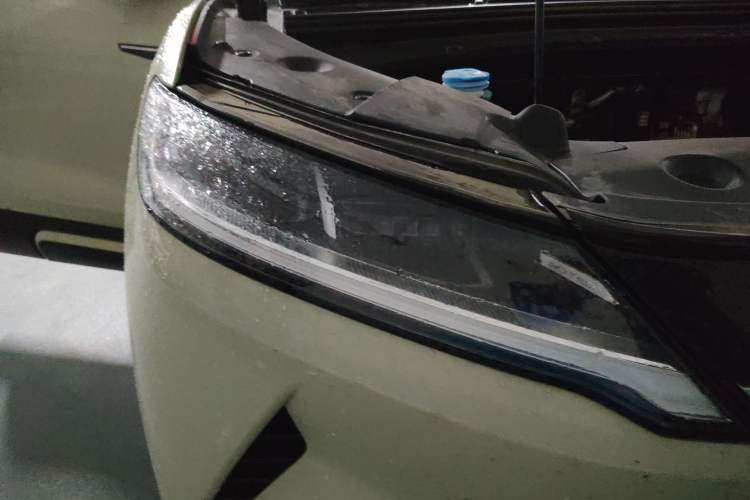 Used BYD Yuan UP 2024 401KM Leading Edition Right Front Headlight